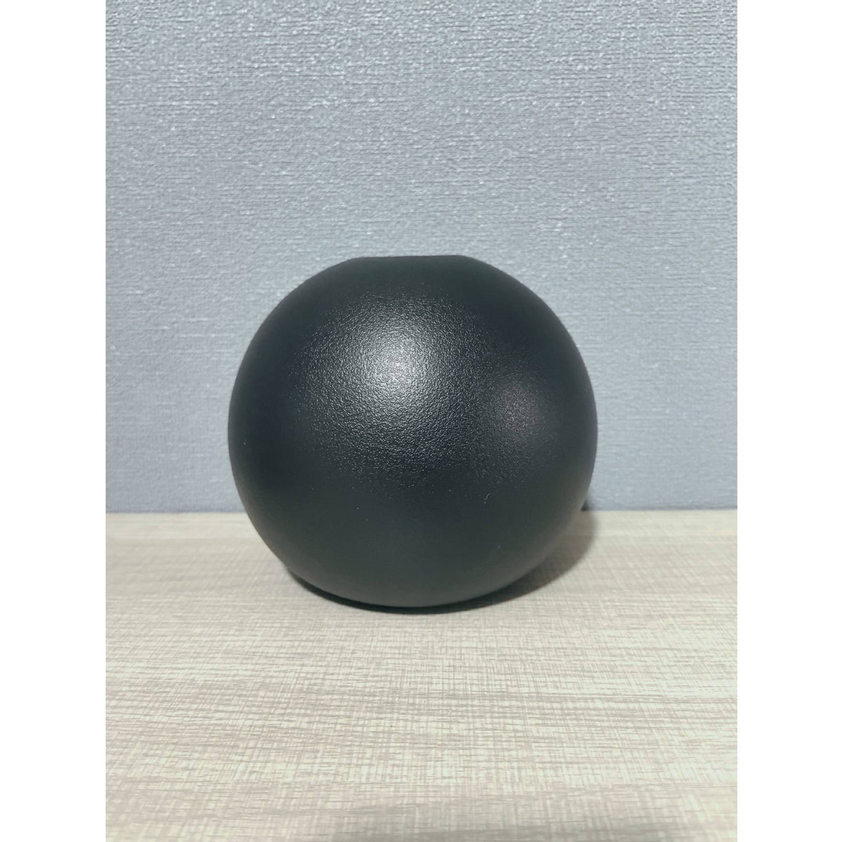 Minimalistische Keramiksphärenpflanzer Brehn