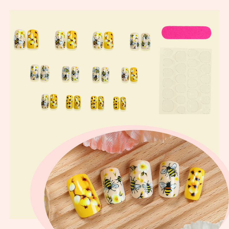 Kunstnagelset mit floralen und bienenmotiven Brehn