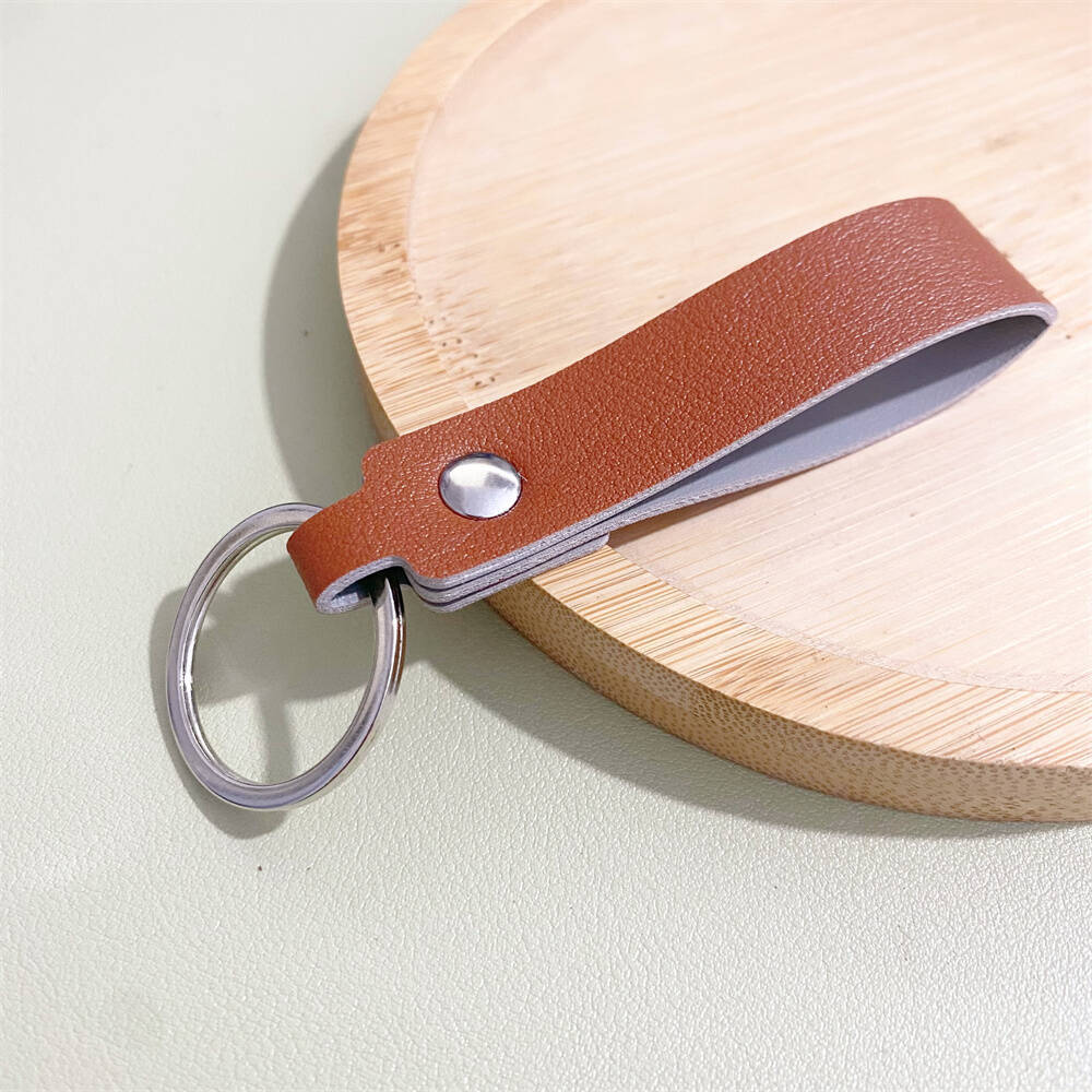 Stylischer Leder-Schlüsselanhänger Brehn