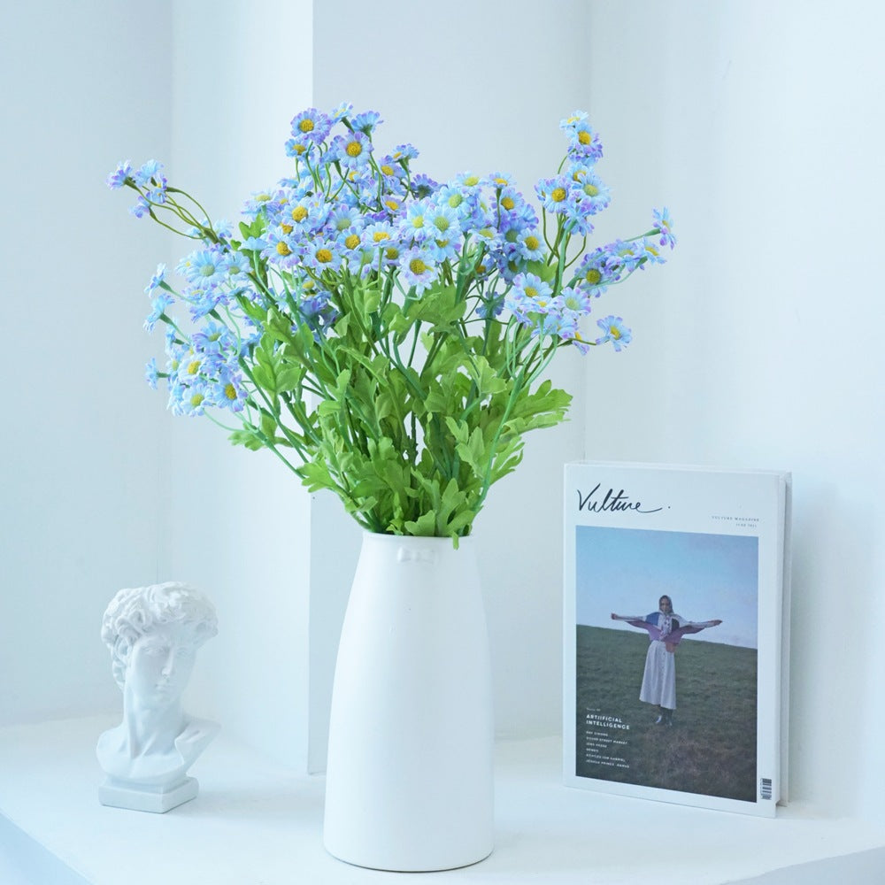 Realistische Blumenstängel-Anordnung