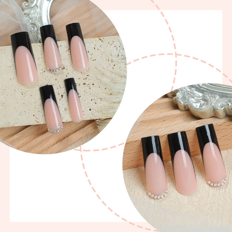 Kreatives Kunstnagelset mit eleganten Schwarz-Pink-Design Brehn