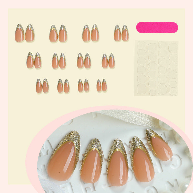 Elegantes Stiletto Press-On Nagelset mit glitzerndem Design Brehn