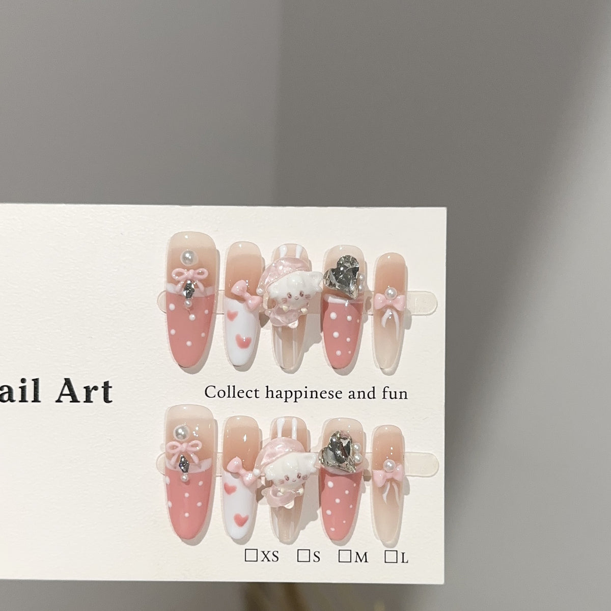 Dekorativer 3D Cartoon-Themen Druck-on Nagelset