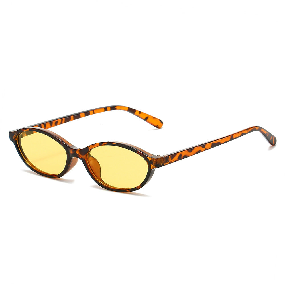Retro-inspirierte schlanke ovale Sonnenbrille Brehn