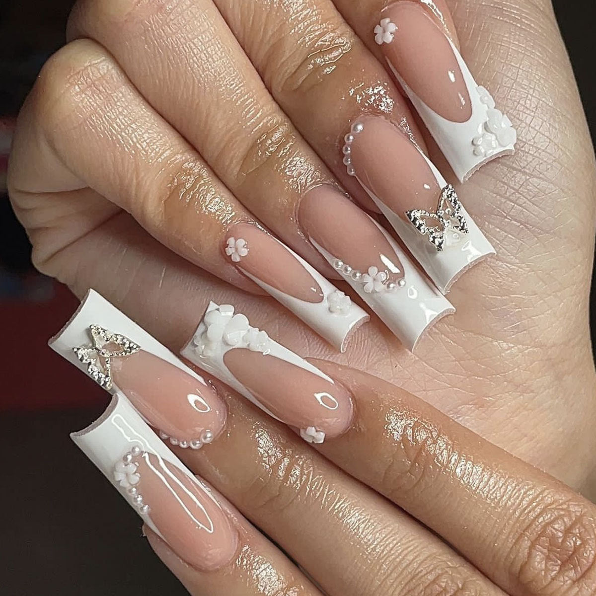 Elegante florale Akzent Acryl Nagelkunstverlängerungen Brehn