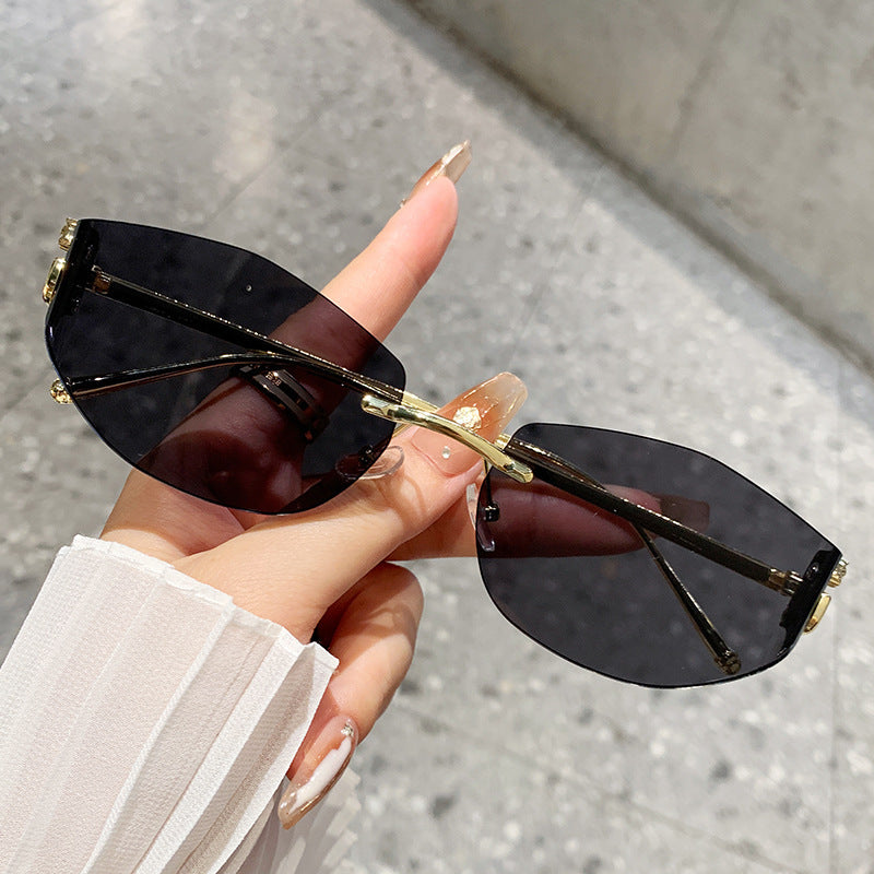Damen modische Sonnenbrille mit innovativem Schecken-Design Brehn