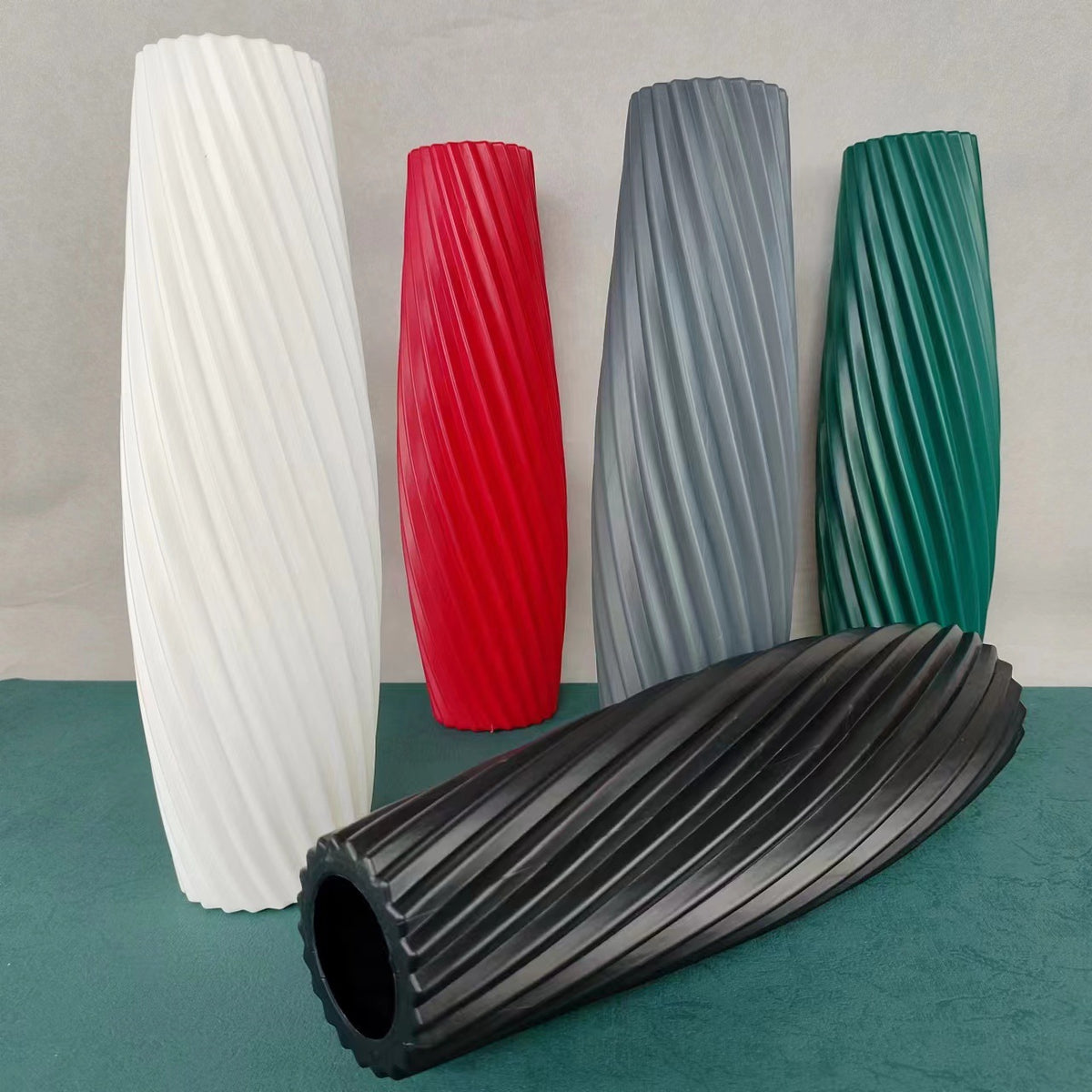 Textured Spiral Decorative Vase Brehn