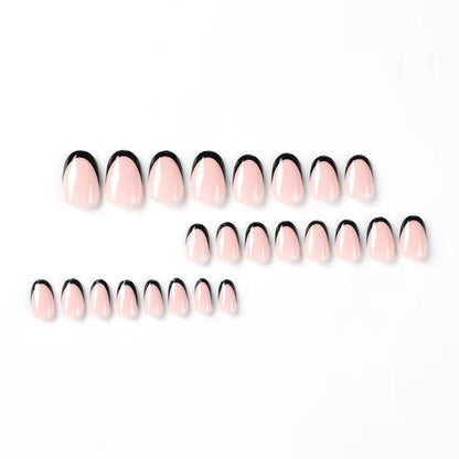 Kunstnagelset mit eleganten French-Spitzen und aufregenden Ombre-Design Brehn