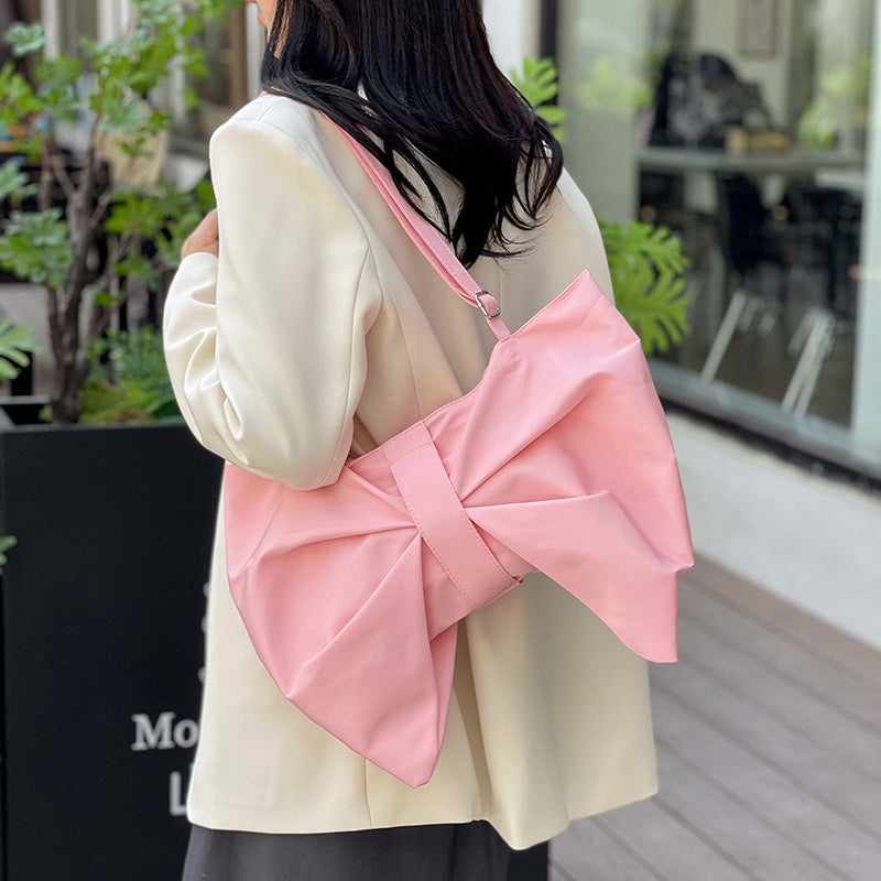 Elegante Schleifen-Handtasche