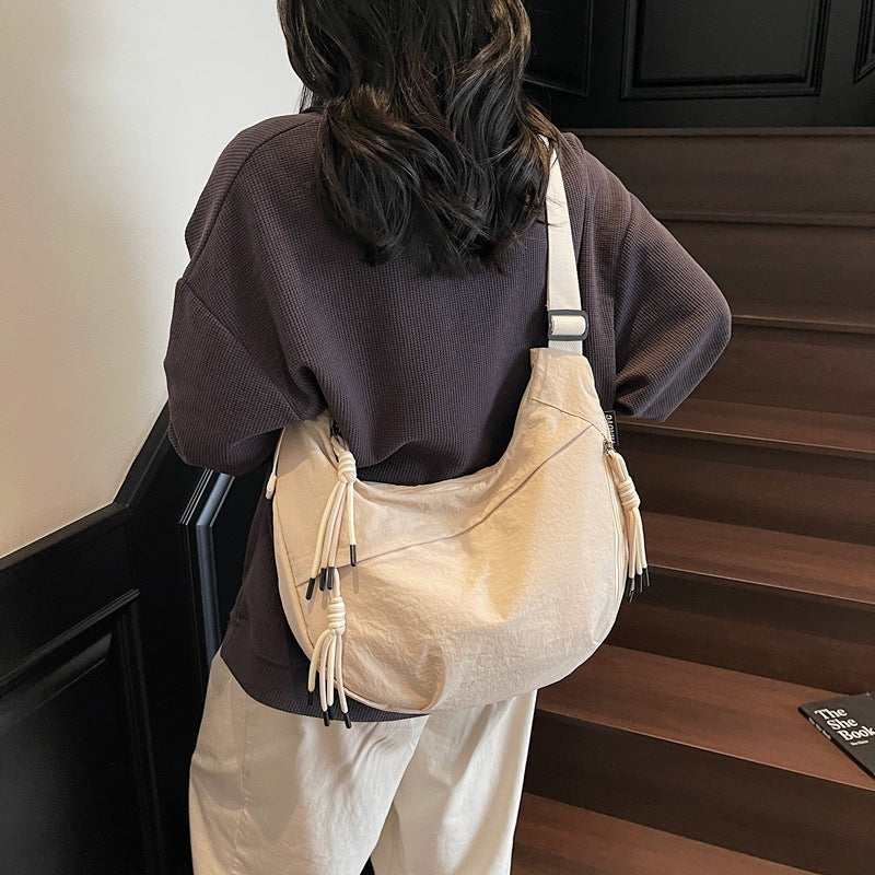 Leichte lässige Sling-Tasche Brehn