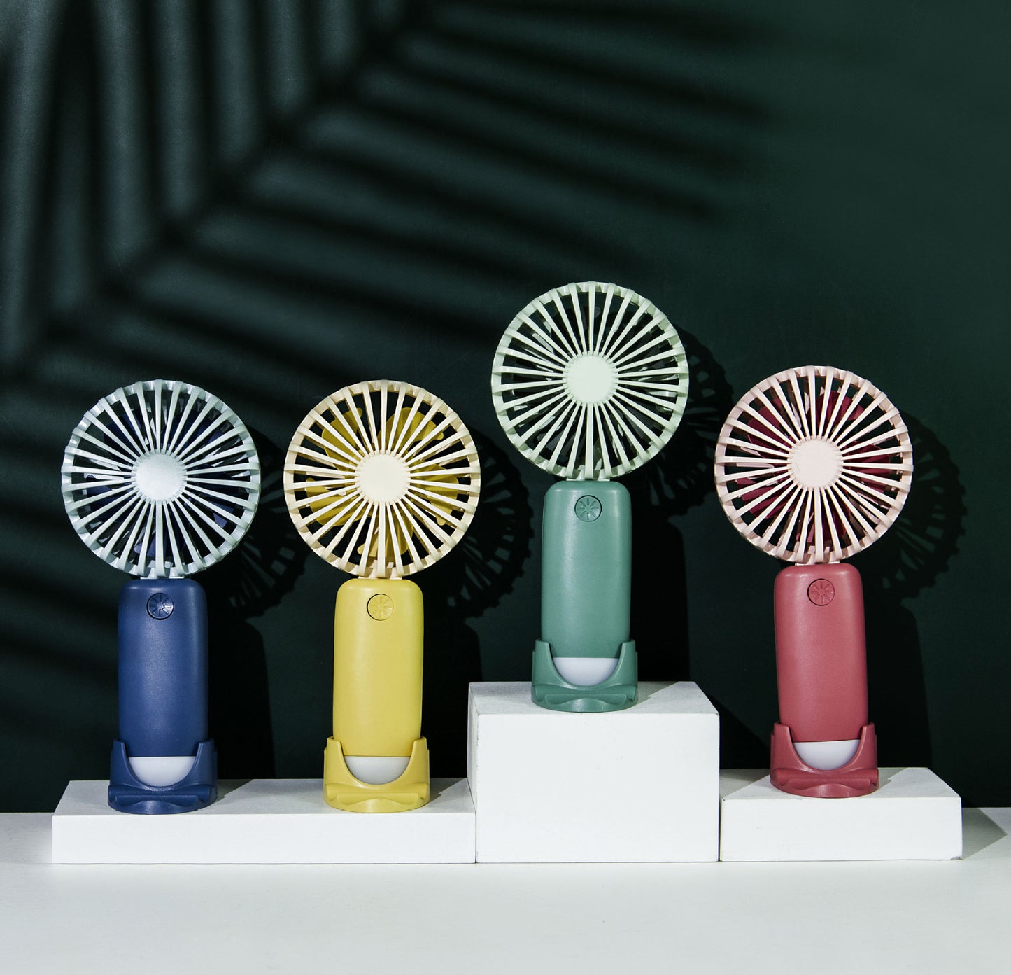 Tragbarer LED Handventilator Brehn
