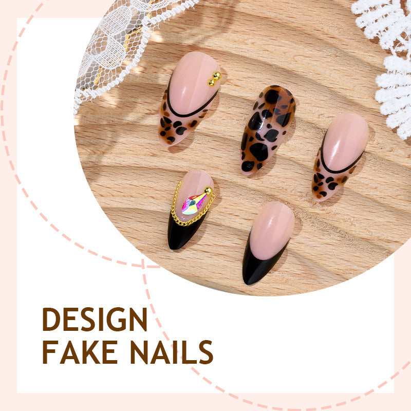 Kunstnagelset mit elegantem Leoparden-Design Brehn