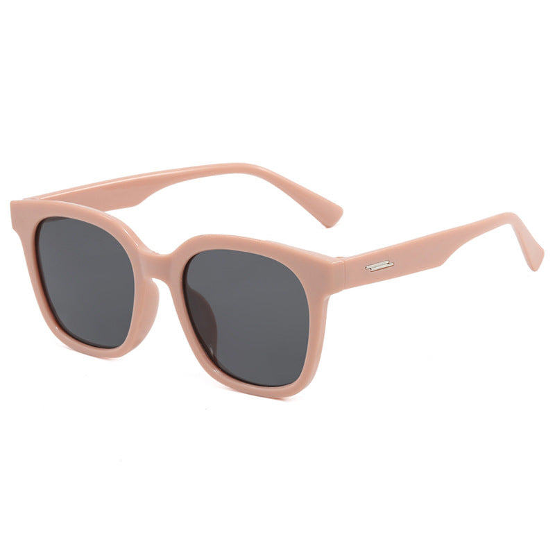 Damen Sonnenbrille mit modernem, eckigem Kunststoffrahmen Brehn