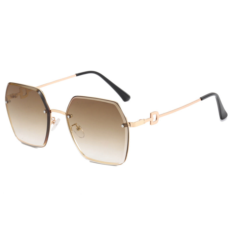 Damen extravagante und moderne Sonnenbrille im ausgefallenen Design Brehn