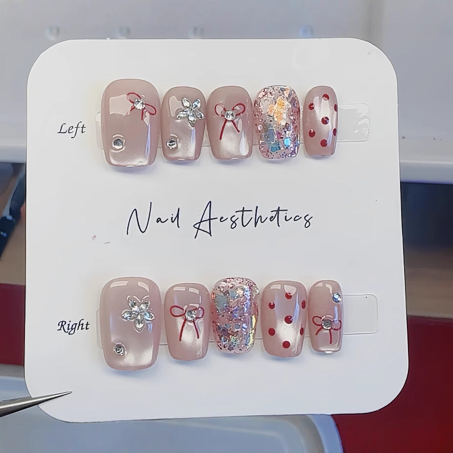 Dekorative Press-On Nagelkunst Brehn