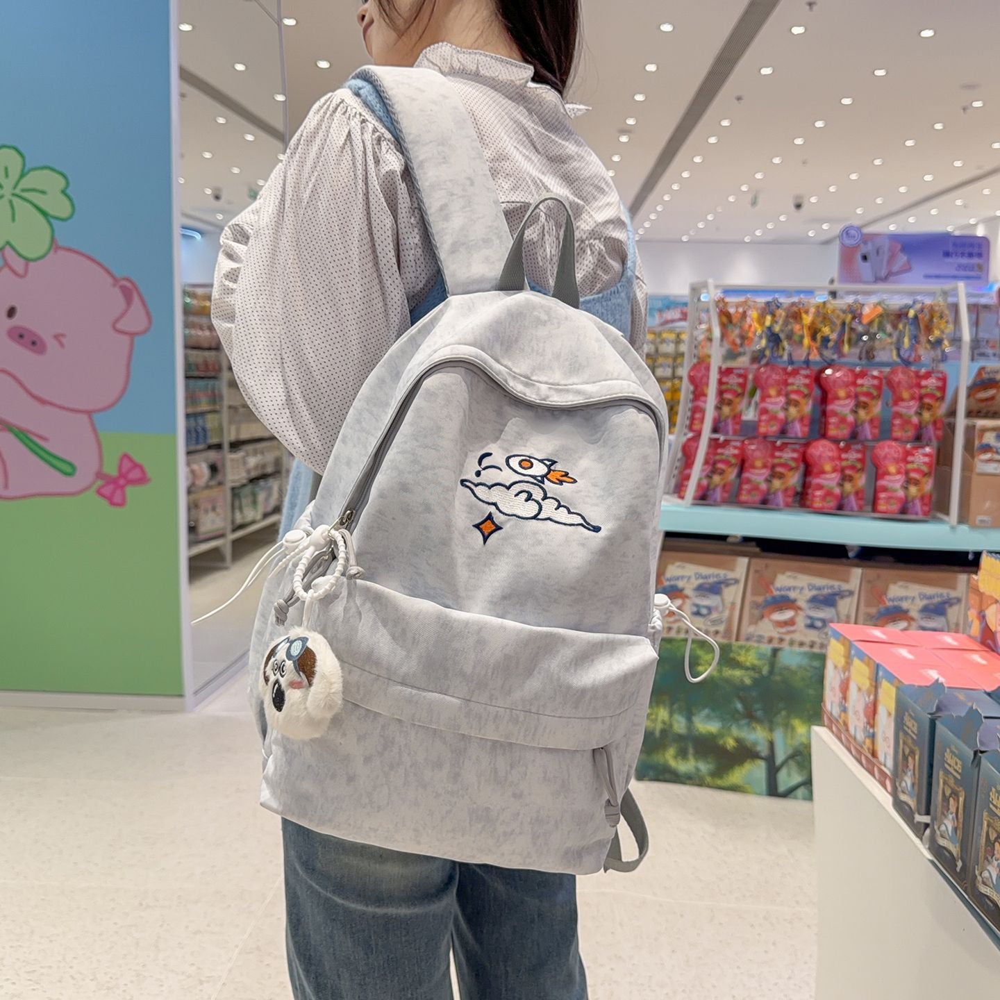 Modischer Rucksack mit Künstlerischem Stickdesign Brehn