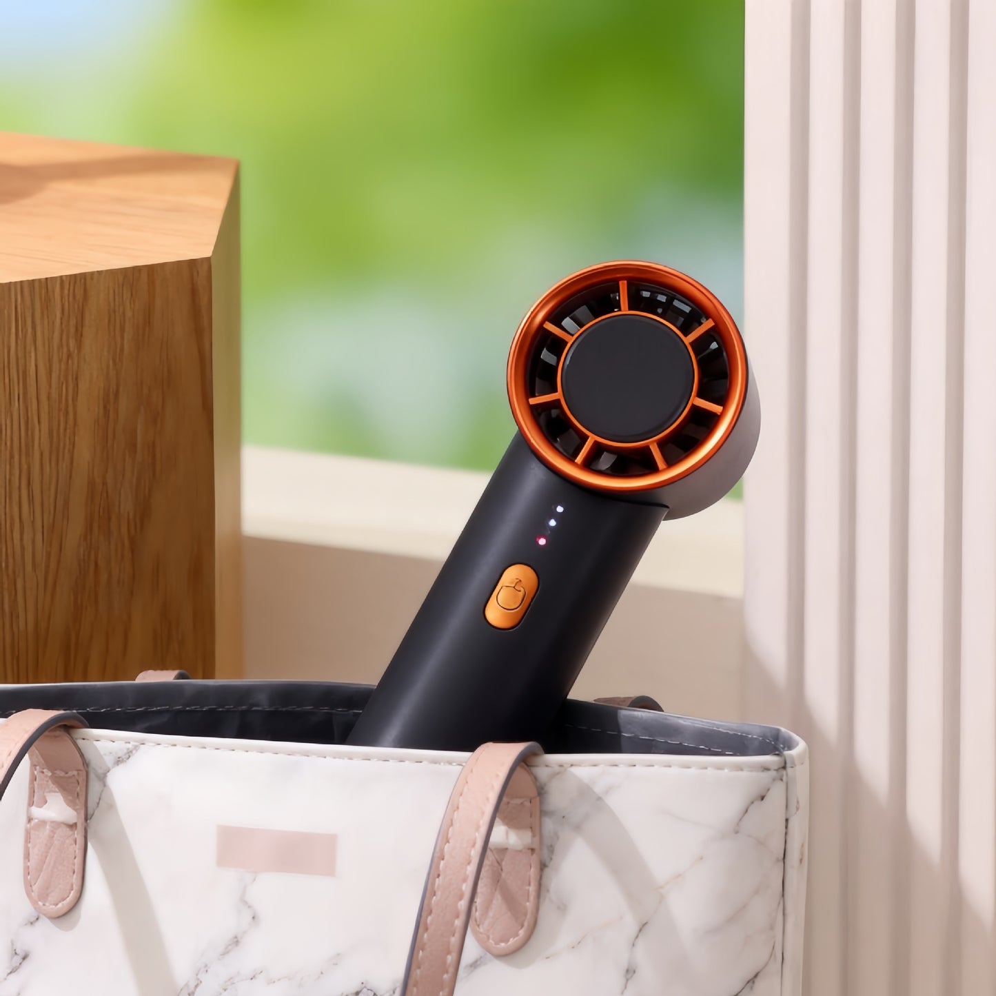 Damen Tragbarer Handventilator mit USB-Ladefunktion und flexiblem Design Brehn