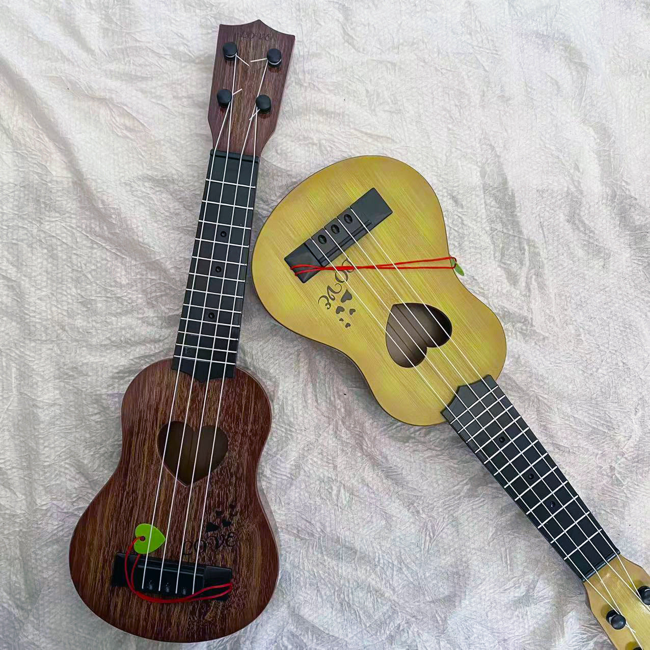 Mini Akustik Ukulele Brehn