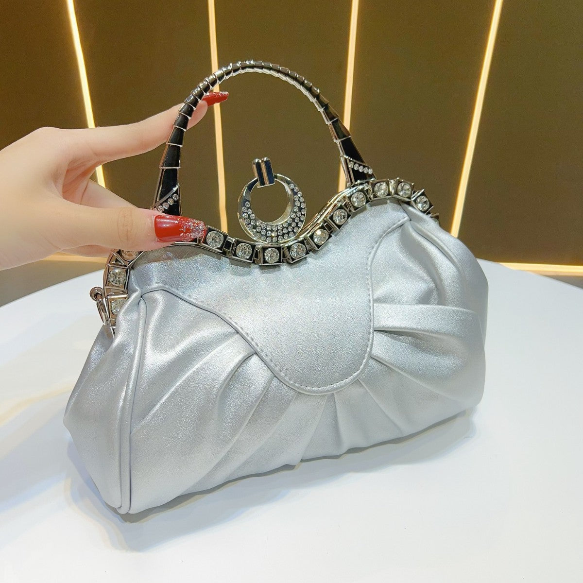 Glamouröse Gepolsterte Abendhandtasche