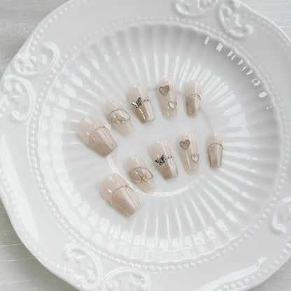 Schmetterlings-verzierte Press-On Nagelset