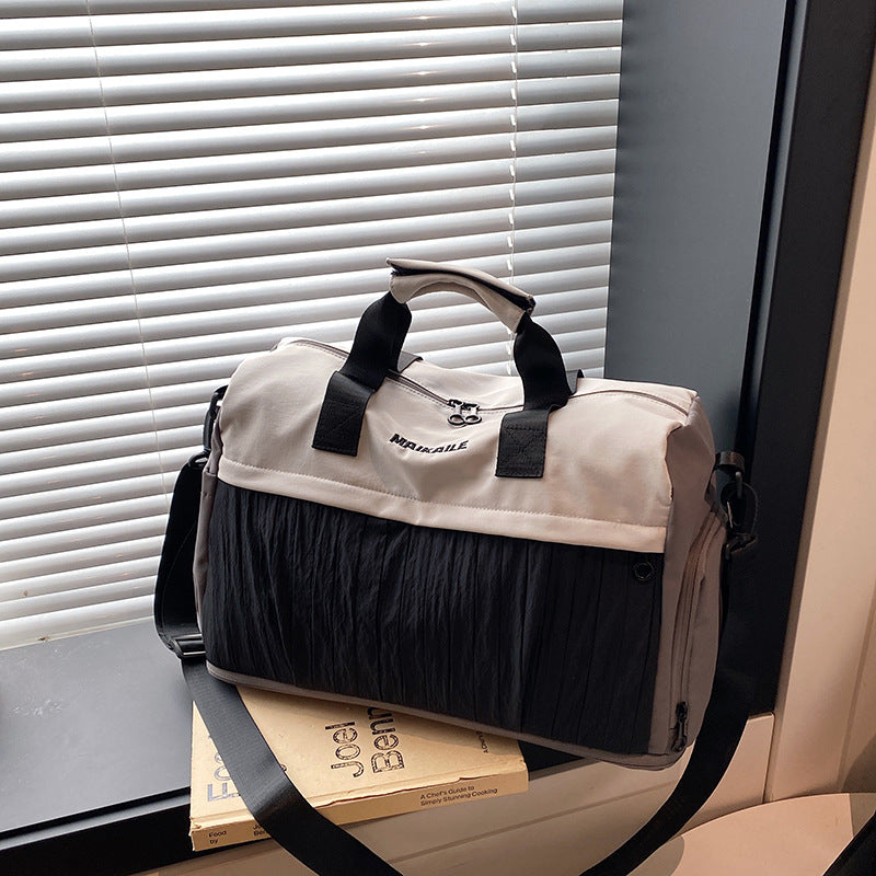 Stylischer vielseitiger Reisetasche
