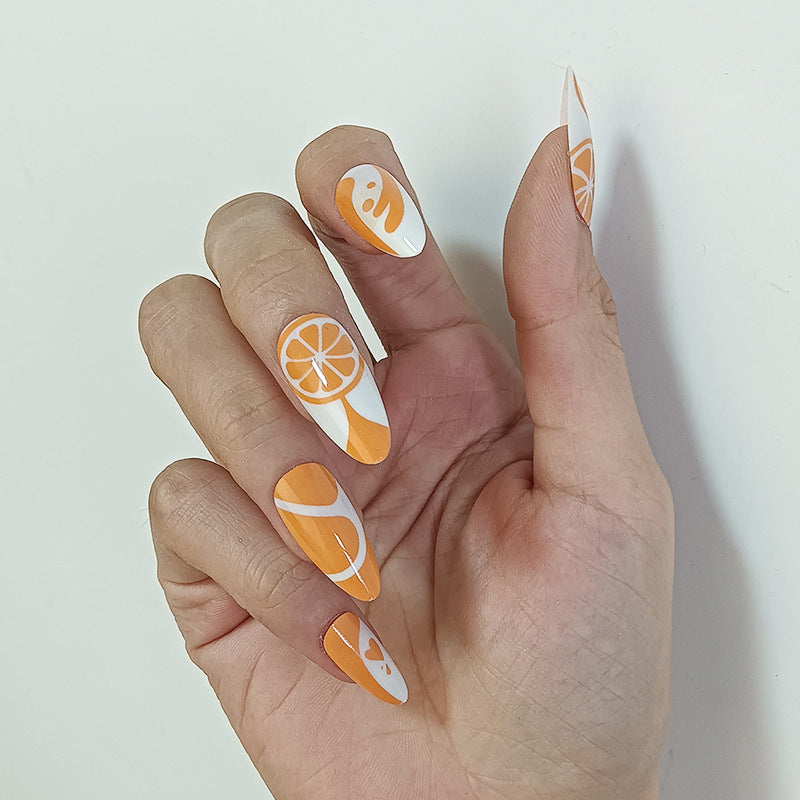 Kunstnagel-Set mit fruchtigem Orange-Design Brehn