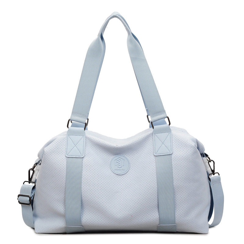 Stylische perforierte Wochenendreise-Tasche