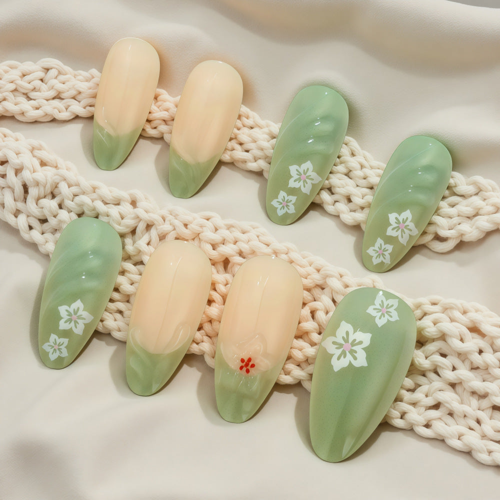 Kunstnägel Set mit filigranen Blumenmustern Brehn