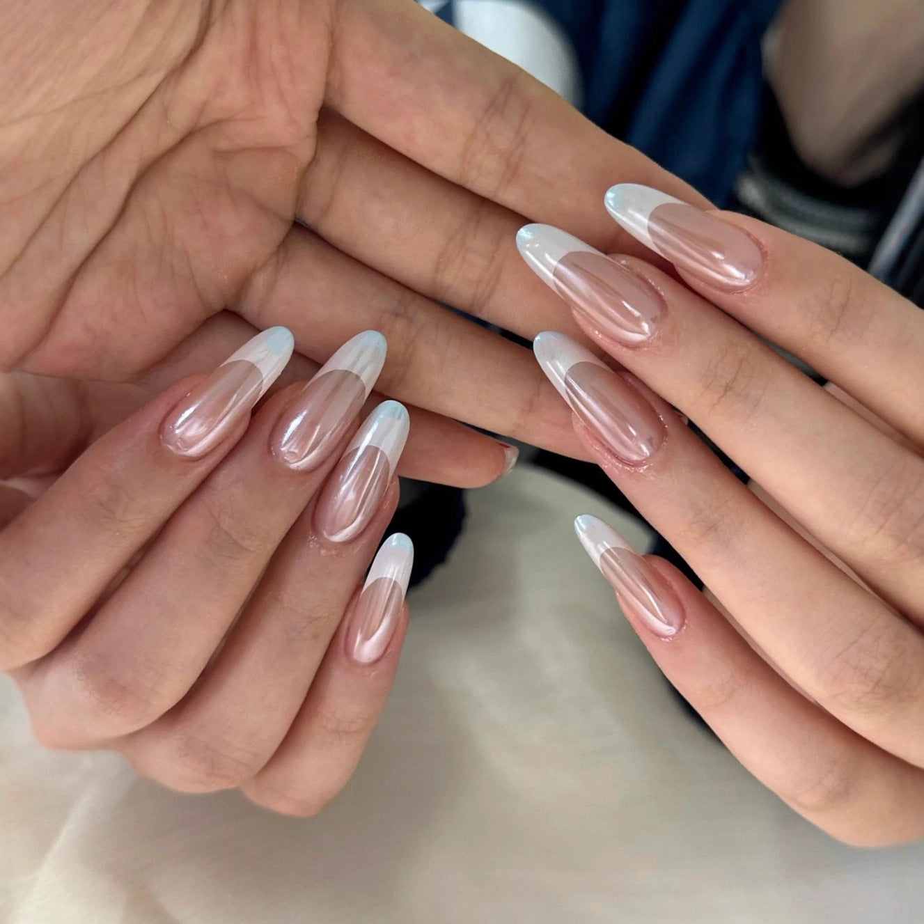 Ombre Stiletto Press-On Nägel mit irisierendem Finish Brehn