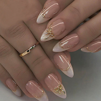 Kunstnagel Set mit eleganten Schleifen und Glamourösem Akzent Brehn