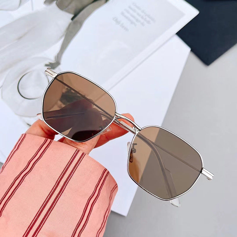 Quadratische Sonnenbrille mit Hochwertigem Rahmen Brehn