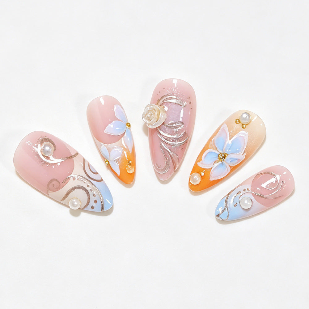 Florale verzierten Stiletto Nagelkunst Brehn