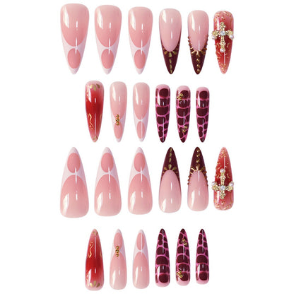 Glamouröse dekorative Stiletto-Press-on-Nagelset Brehn