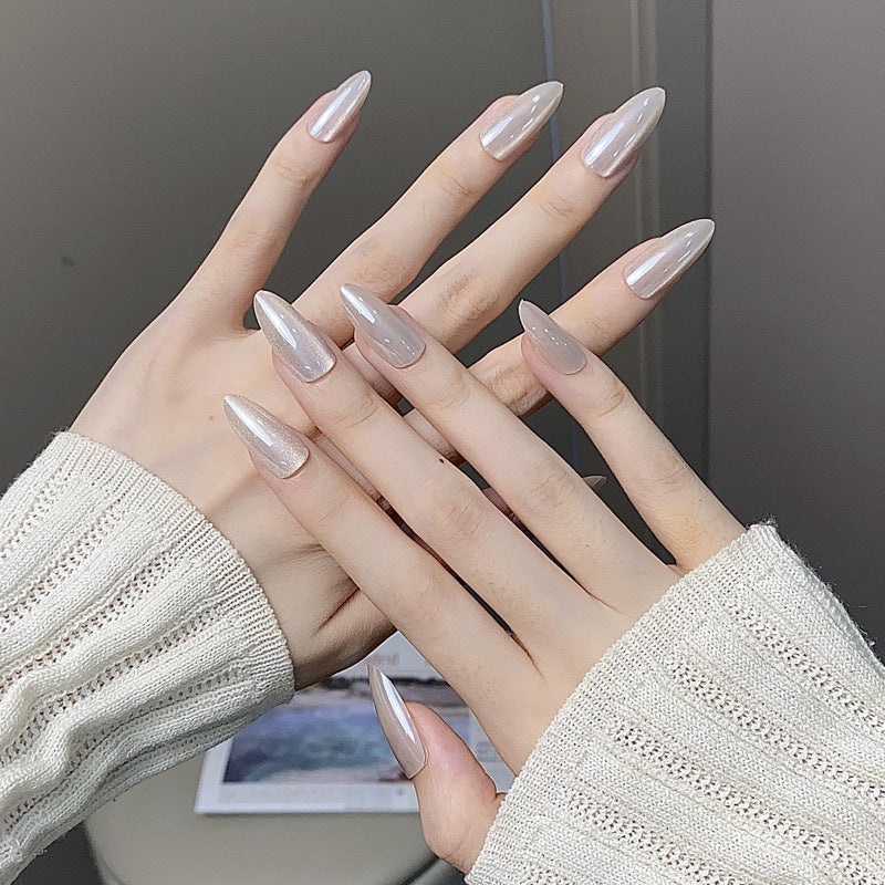 Elegante Glänzende Stiletto Press-On Nägel Brehn