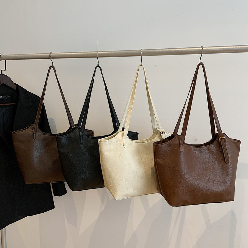 Geräumige Alltags-Schultertasche Brehn