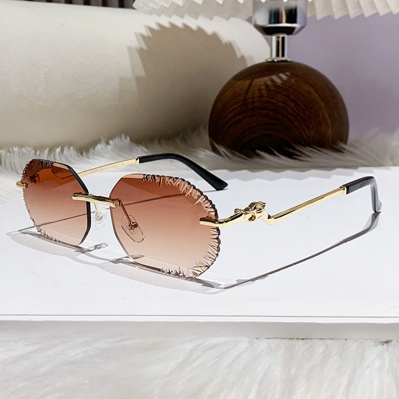 Damen extravagante Sonnenbrille mit blumenförmigem Design und hochwertigem UV-Schutz Brehn