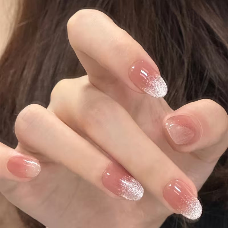 Glitzernde French Tip Press-On Nägel Brehn