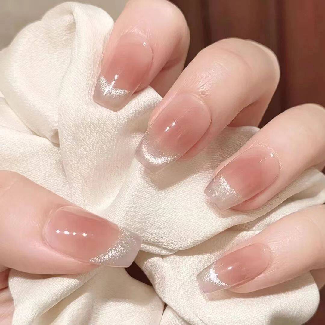Premium Französische Tipp Press-On Nagelerweiterungen Brehn