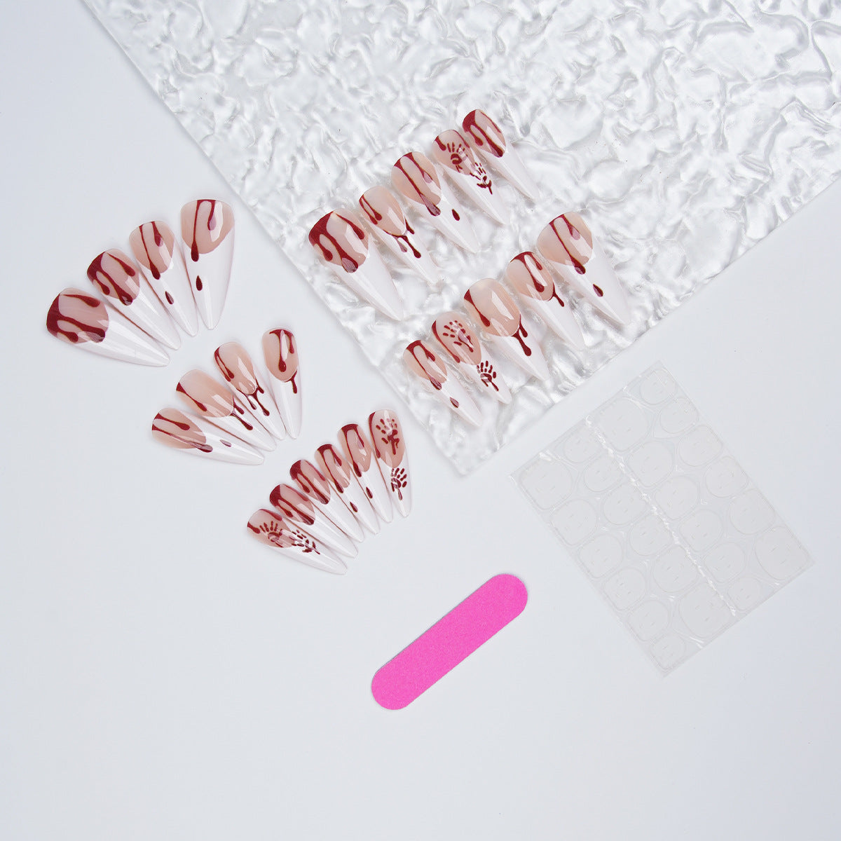 Stylisches Nagelset Brehn