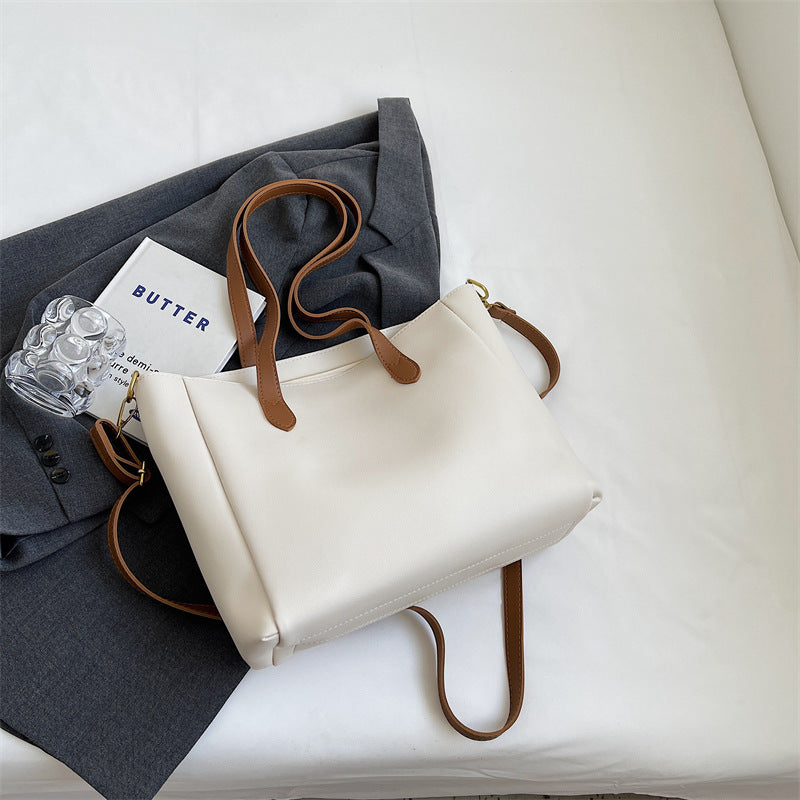 Zeitgenössische Minimalistische Handtasche Brehn