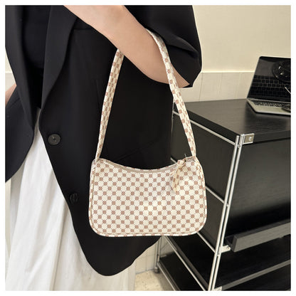 Stylische karierte Schultertasche