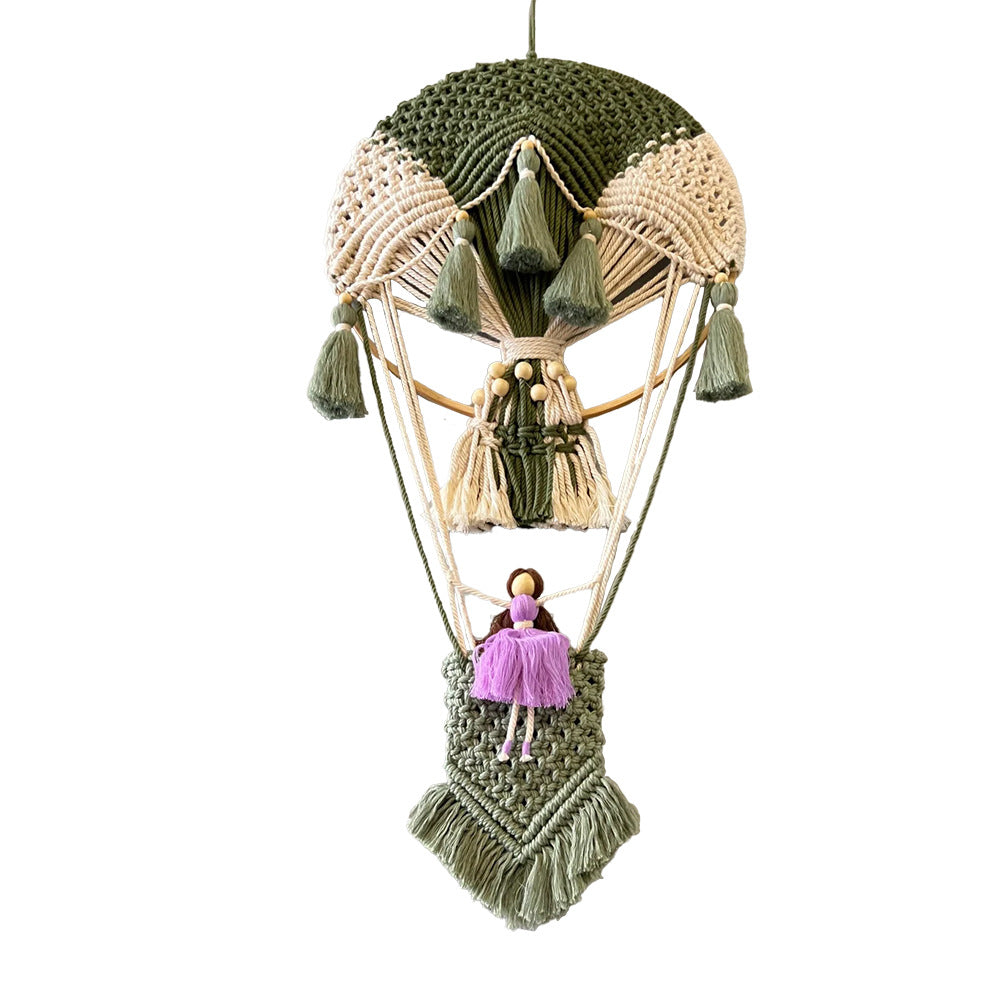 Makramee-Dekoration im Heißluftballon-Design