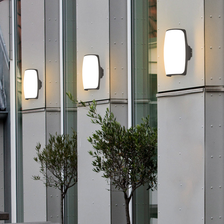 Wasserdichte Acrylgewölbte Shade LED Außenwandleuchte | Brehn