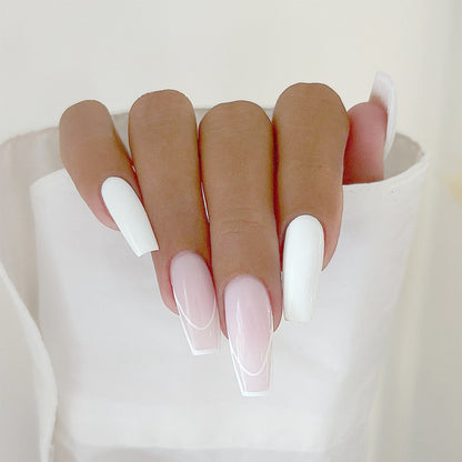 Glamouröse Glitzer-Stiletto Press-On Nägel Brehn