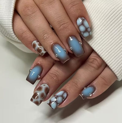Stylische Acryl-Nagelverlängerungen Brehn