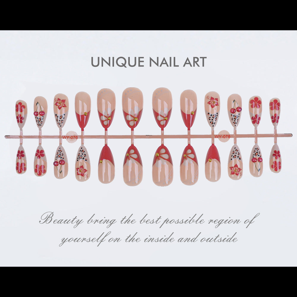 Elegante dekorative Press-On-Nagelkollektion Brehn
