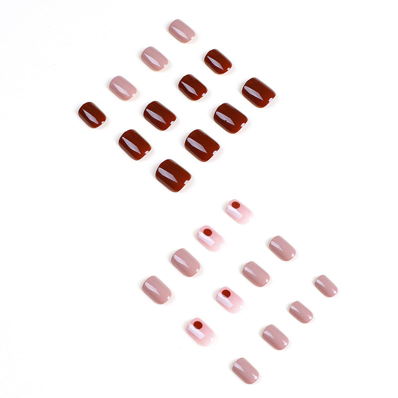 Kunstvolle Nagelkunst mit einzigartigen Design-Elementen Brehn