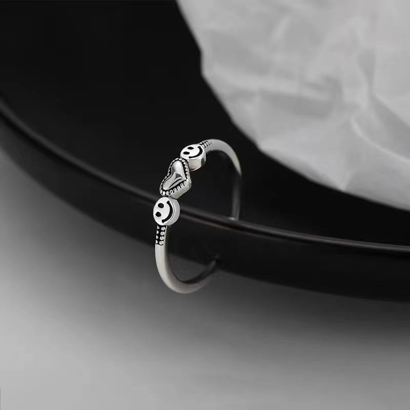 Modische verstellbare Smiley- und Herzring Brehn