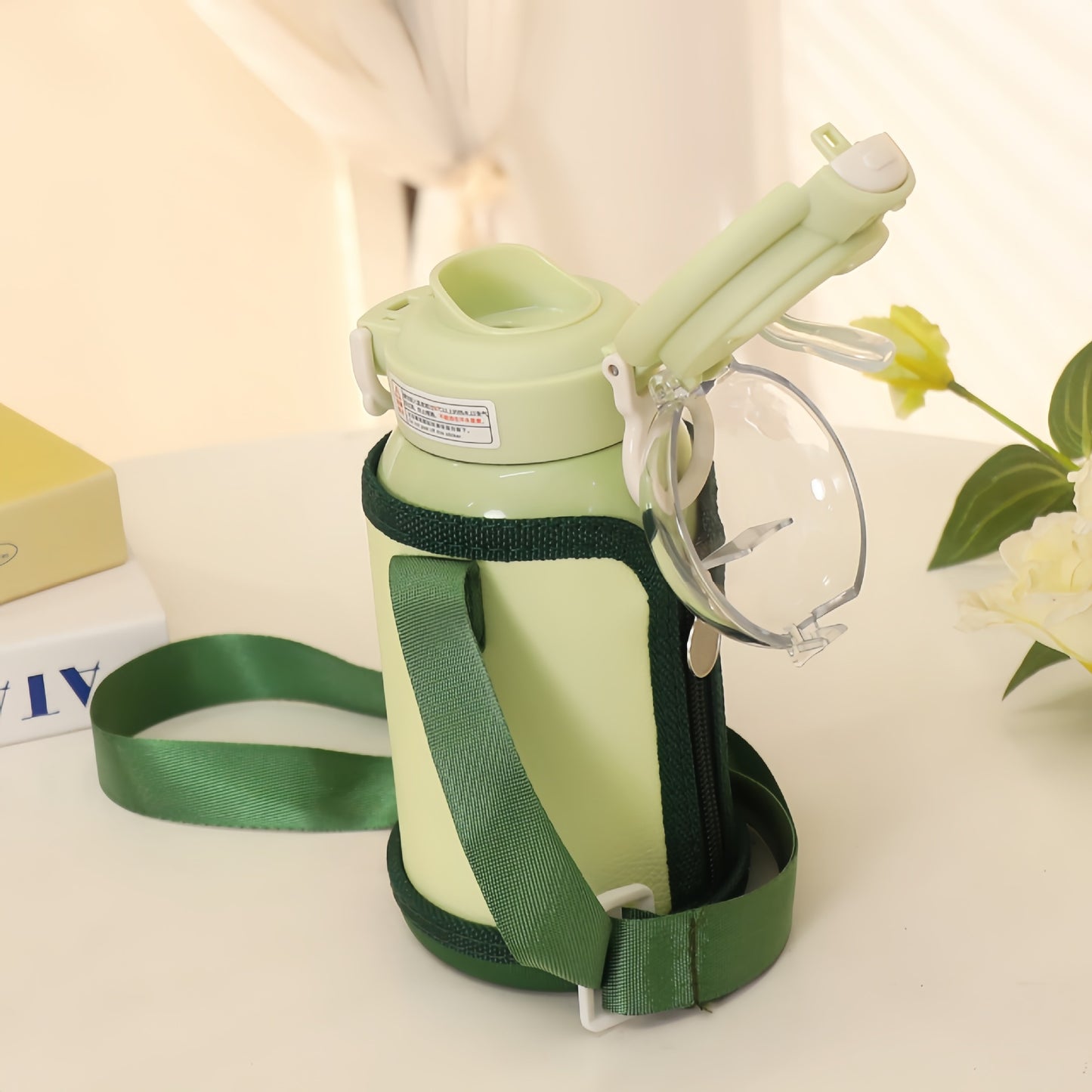 Damen Isolierte Trinkflasche mit kinderfreundlichem Design und verstellbarem Tragesystem Brehn