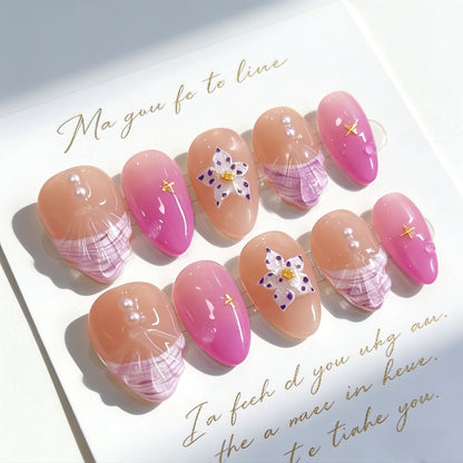 Dekoratives Press-On-Nagelset mit floralen und sternförmigen Akzenten Brehn